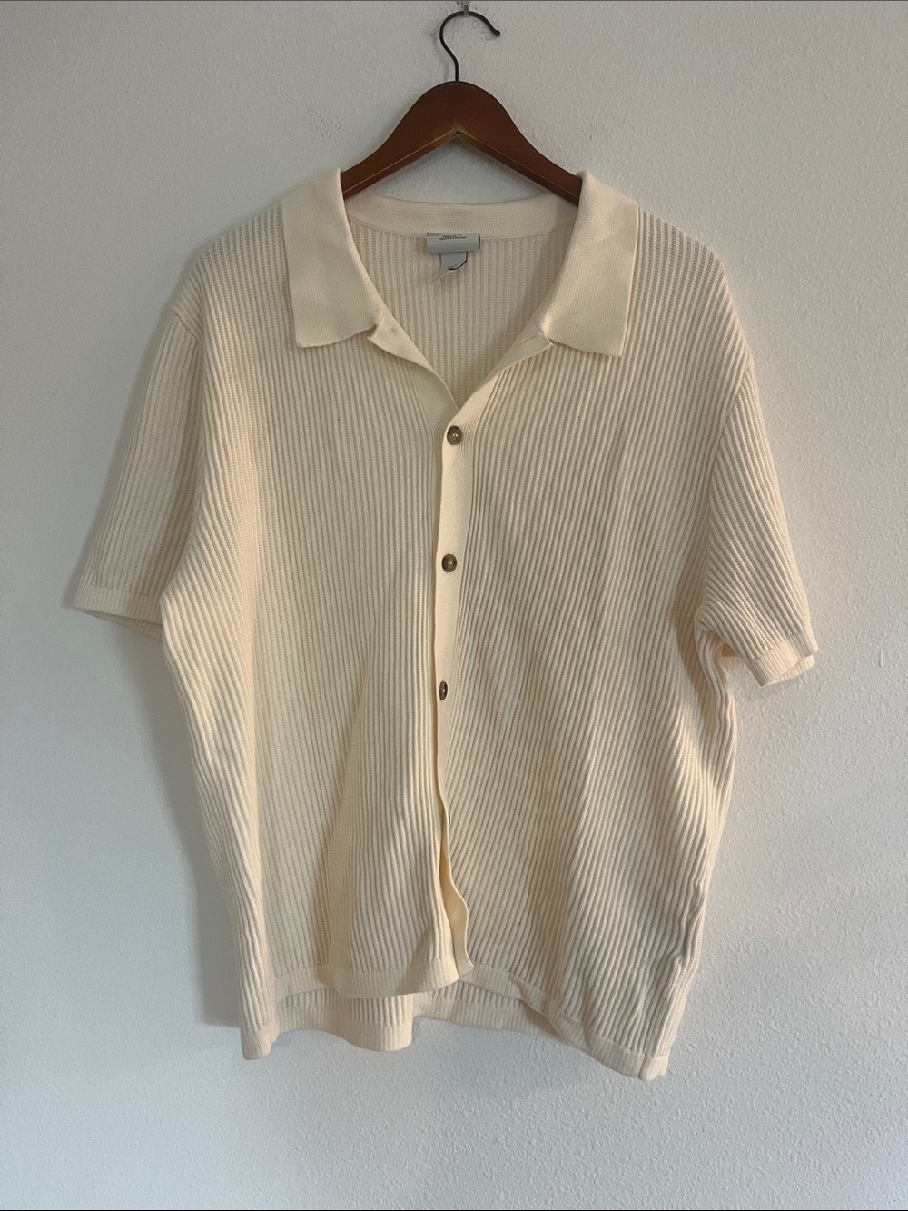 H&M Cream Ribbed Short-Sleeve Polo Button Down Shirt